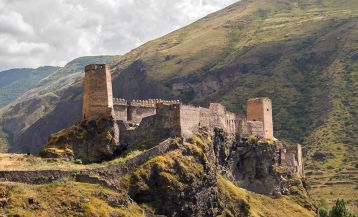 Khertvisi Fortress
